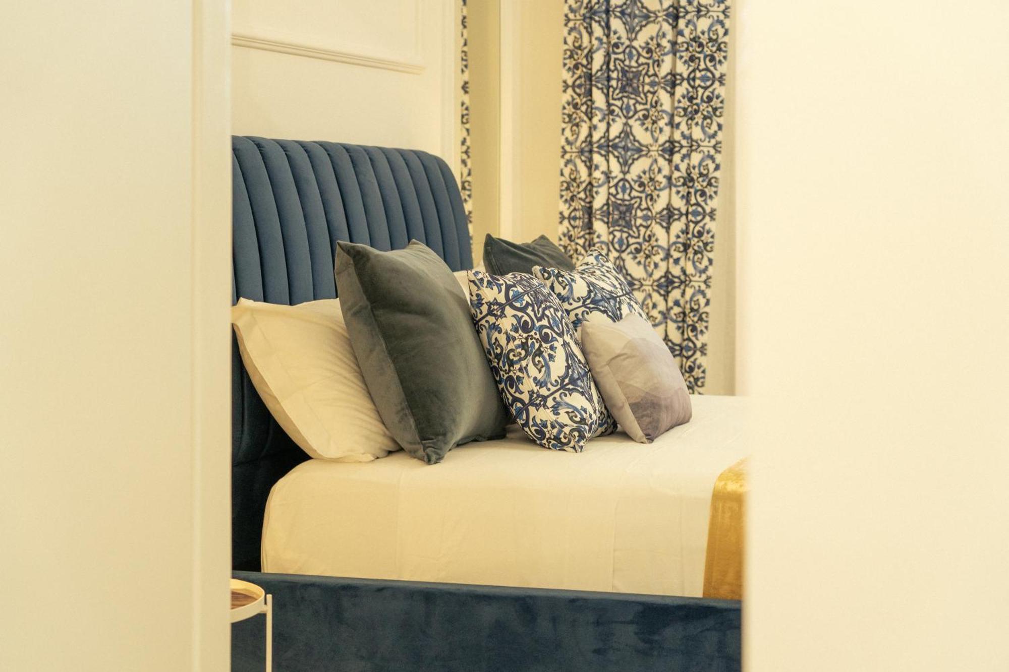 Johnny'S Suites Taormina Beach Bay Luaran gambar