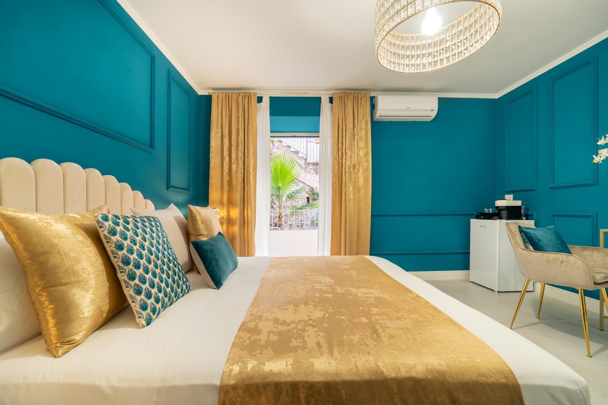 Johnny'S Suites Taormina Beach Bay Luaran gambar